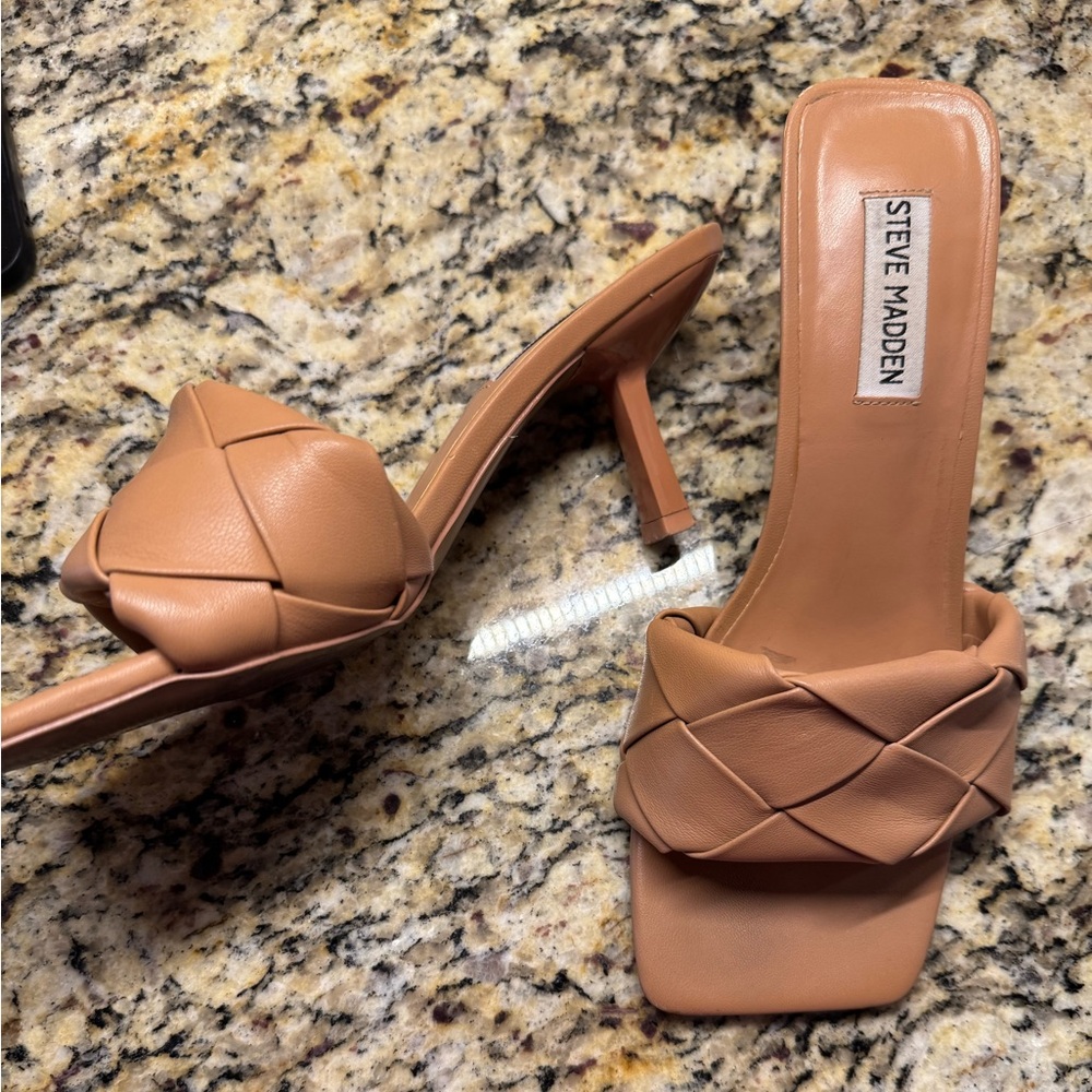 Steve Madden brown heels 8.5